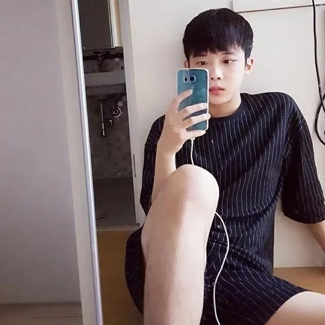 向兰轮骅