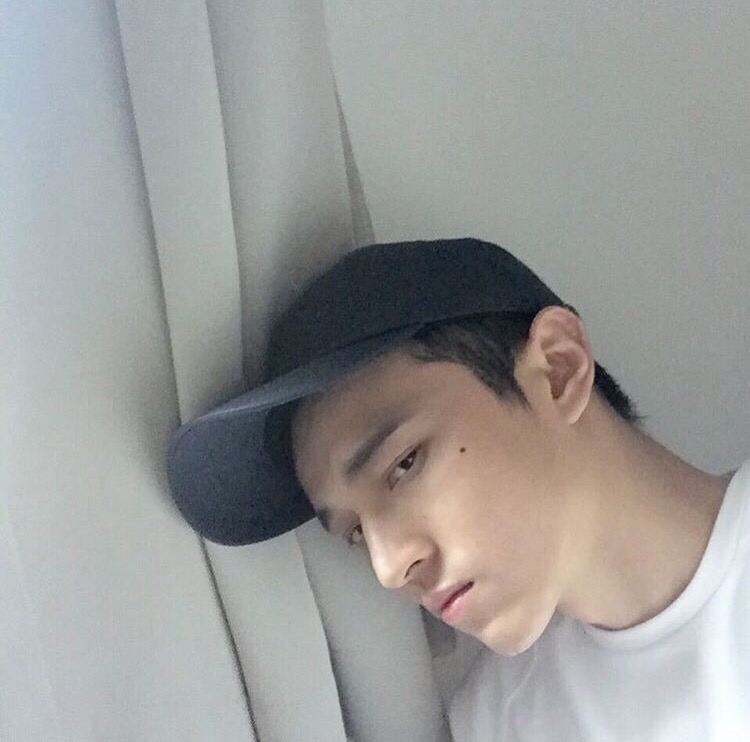 殷会士曼