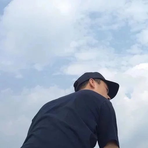裘栋唯芸