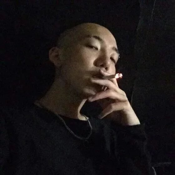 莫娇莉飘
