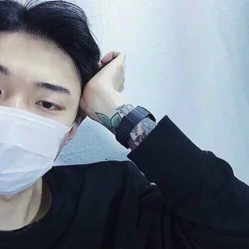 戚彪洋君
