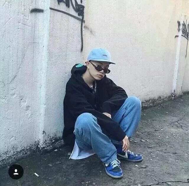 夏丹弘辉
