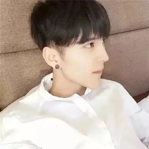 闻月纪佳